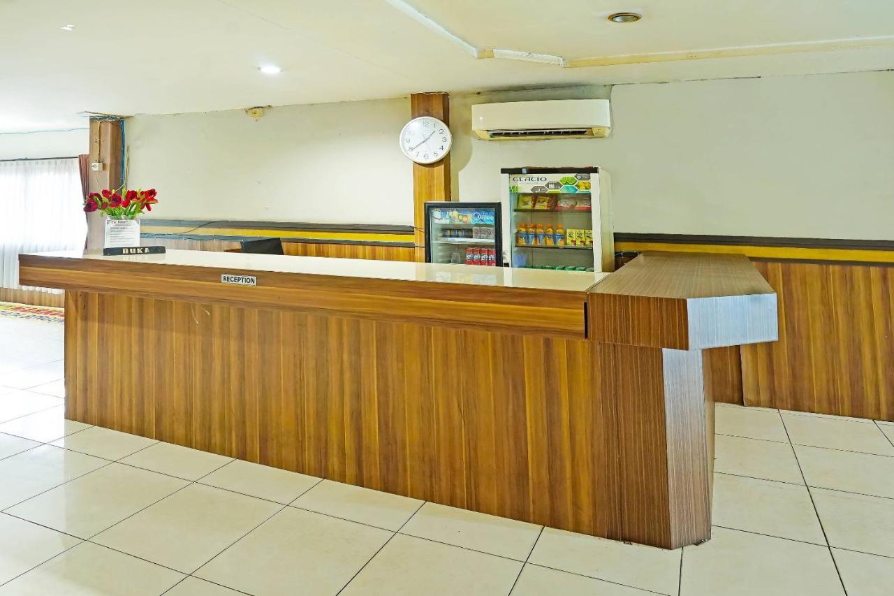 Oyo 90390 Rd Premium Hotel 2*